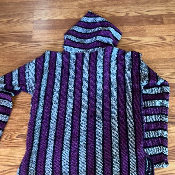 Handmade Drug Rug Hoodie from Mexico - Picture 4 of 4